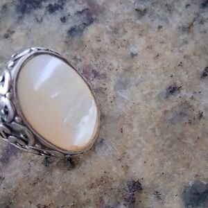 Sterling Silver Ring Size 9 With Pearl Stone.